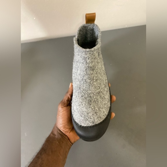 Huckberry Gray and Black Men's Loafers - Picture 6 of 14